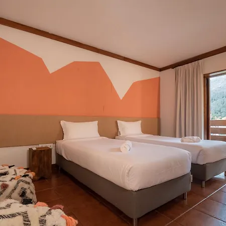 Selina Geres Hotel